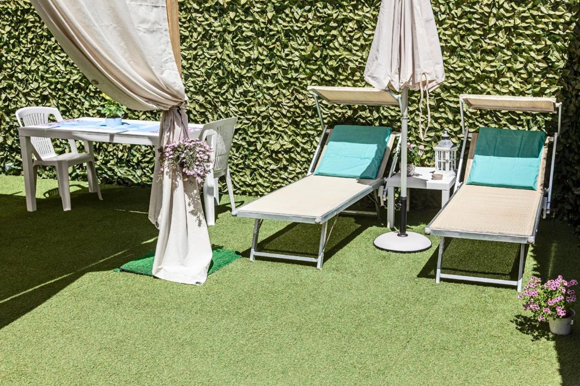 Garden Sant'Avendrace Villa Cagliari Buitenkant foto